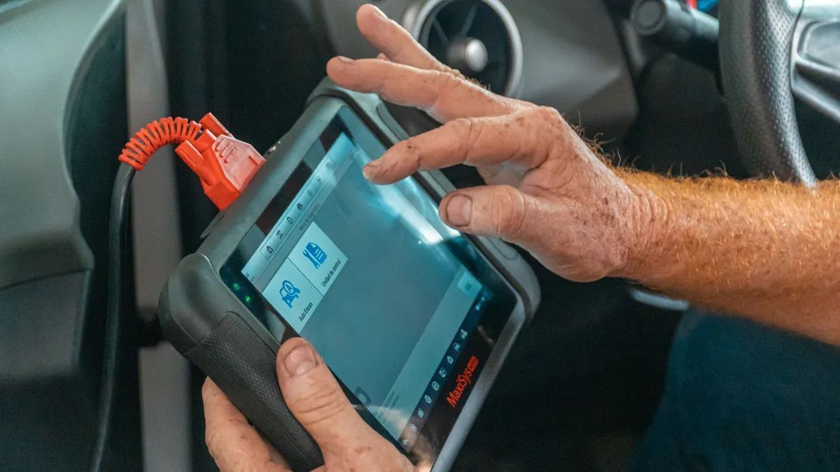 Pourquoi le voyant moteur s’allume ?